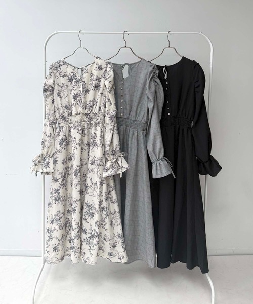 AS KNOW AS plus（アズノゥアズプラス）の「♪パワショルキラ釦ワンピース（ワンピース・レディース・グレー系/アイボリー系/ブラック系・FREE）」の18枚目の写真