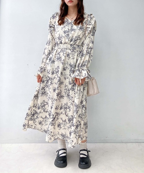 AS KNOW AS plus（アズノゥアズプラス）の「♪パワショルキラ釦ワンピース（ワンピース・レディース・グレー系/アイボリー系/ブラック系・FREE）」の12枚目の写真