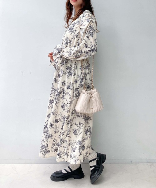 AS KNOW AS plus（アズノゥアズプラス）の「♪パワショルキラ釦ワンピース（ワンピース・レディース・グレー系/アイボリー系/ブラック系・FREE）」の19枚目の写真