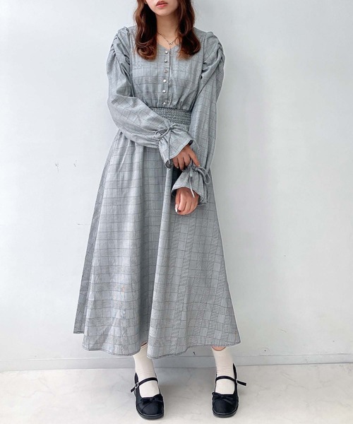 AS KNOW AS plus（アズノゥアズプラス）の「♪パワショルキラ釦ワンピース（ワンピース・レディース・グレー系/アイボリー系/ブラック系・FREE）」の22枚目の写真