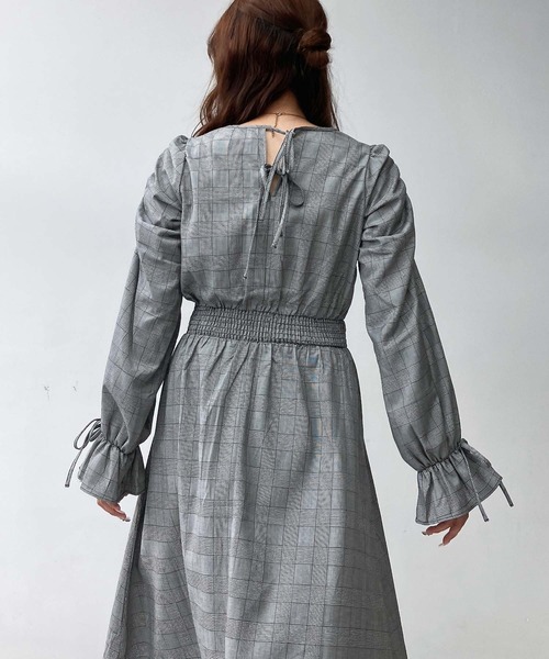 AS KNOW AS plus（アズノゥアズプラス）の「♪パワショルキラ釦ワンピース（ワンピース・レディース・グレー系/アイボリー系/ブラック系・FREE）」の17枚目の写真