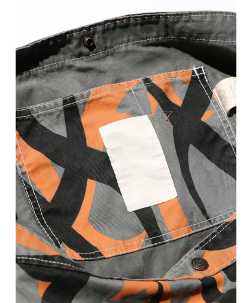 made in standard (メイドインスタンダード)の「【MADE IN STANDARD】PRINTED NEWSPAPER BAG/ショルダーバック/ユニセックス【WEB限定】(ショルダーバッグ・メンズ・カーキ/ブラック/グレー/ブラウン・フリー)」の17枚目の写真