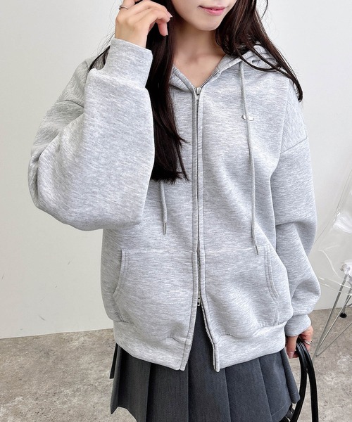 INGNI（イング）の「プレート付ダブルジップダンボールパーカー（パーカー・レディース・オフホワイト/グレー/ブラック/モカ・M）」の8枚目の写真