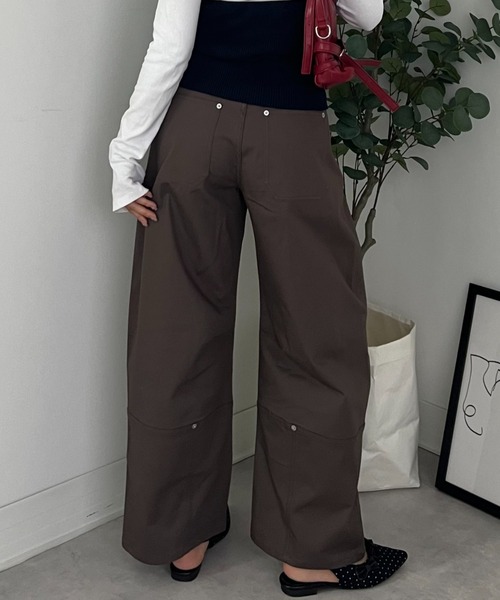 ZOZOMARKET（ゾゾマーケット）の「ZOZOMARKET by tomoka - ペインターミリタリーカーブパンツ（チノパンツ・レディース・ブラウン・マルチサイズ）」の4枚目の写真