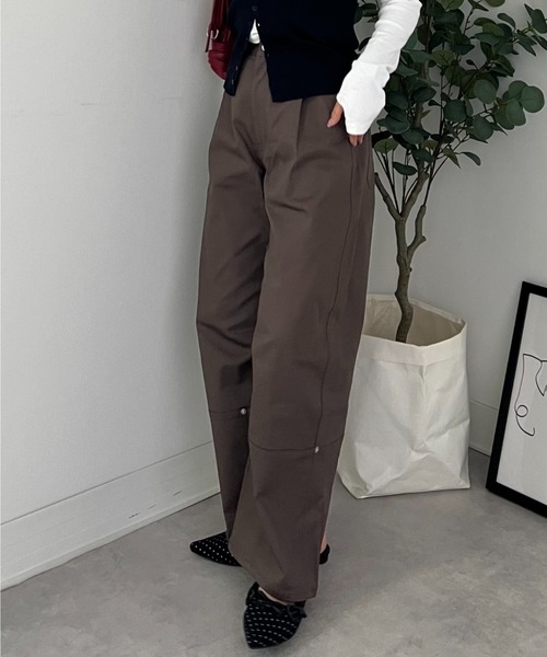 ZOZOMARKET（ゾゾマーケット）の「ZOZOMARKET by tomoka - ペインターミリタリーカーブパンツ（チノパンツ・レディース・ブラウン・マルチサイズ）」の5枚目の写真