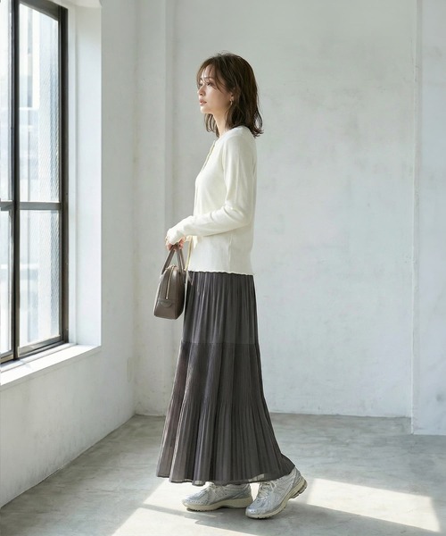 STYLE DELI（スタイルデリ）の「シフォンジョーゼットMIXプリーツスカート（スカート・レディース・ダークグリーン/グレー/ネイビー・01/02）」の5枚目の写真