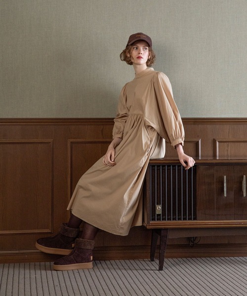 Minnetonka(ミネトンカ)の「MINNETONKA ミネトンカ / 25M04 厚底フロントジップボアブーツ(ブーツ・レディース・ブラック/アッシュグレー/ブラウン・6/7/8/9)」の17枚目の写真