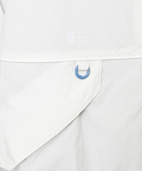 NEW BALANCE（ニューバランス）の「フーデットタスランジャケット（ブルゾン・レディース・ダークグレー/オフホワイト・SMALL/MEDIUM/LARGE）」の8枚目の写真