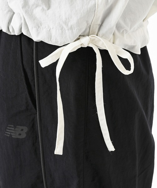 NEW BALANCE（ニューバランス）の「フーデットタスランジャケット（ブルゾン・レディース・ダークグレー/オフホワイト・SMALL/MEDIUM/LARGE）」の10枚目の写真