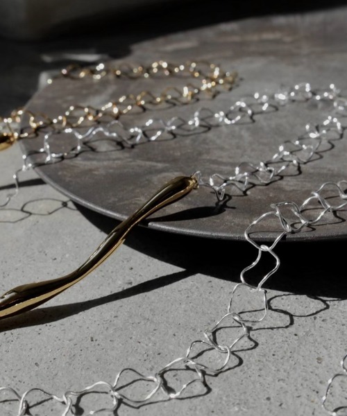 Soierie（ソワリー）の「ドリッピング ネックレス / Dripping necklace（ネックレス・レディース・シルバー/シルバー×ゴールド・FREE）」の6枚目の写真