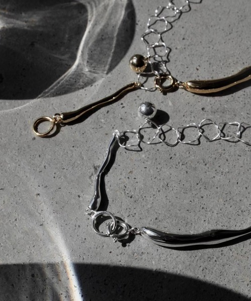 Soierie（ソワリー）の「ドリッピング ネックレス / Dripping necklace（ネックレス・レディース・シルバー/シルバー×ゴールド・FREE）」の5枚目の写真