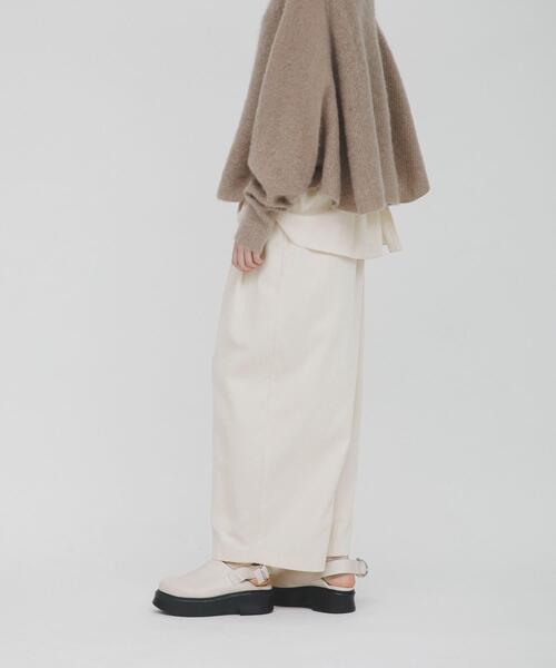 wrinkle velor wide pants（その他パンツ）｜LAATO（ラート）の