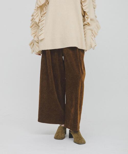 LAATO（ラート）の「wrinkle velor wide pants（その他パンツ・レディース・オフホワイト/ダークグレー/キャメル・FREE）」の17枚目の写真