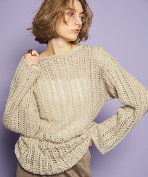 uncrave(アンクレイヴ)の「フィラメントモヘアニット プルオーバー(ニット/セーター・レディース・ブラック系/ベージュ系/ホワイト系・F)」の1枚目の写真