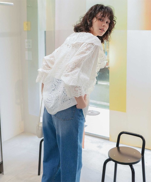 titivate(ティティベイト)の「フリルカラーレースブラウス(シャツ/ブラウス・レディース・オフホワイト/ブラック・L/M)」の6枚目の写真