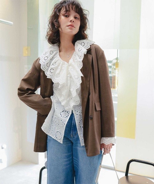 titivate(ティティベイト)の「フリルカラーレースブラウス(シャツ/ブラウス・レディース・オフホワイト/ブラック・L/M)」の13枚目の写真