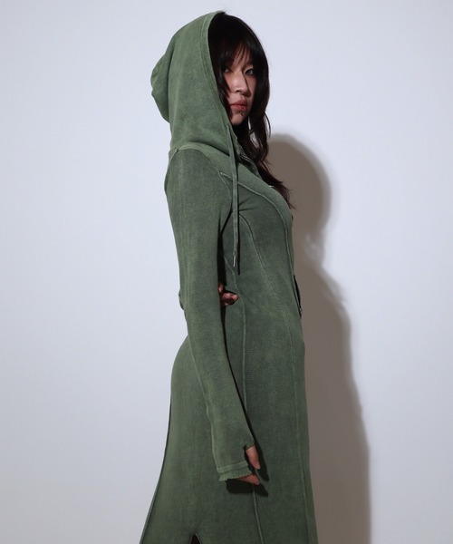 セール】ピグメントニットフーディーワンピース（ワンピース）｜ROGER