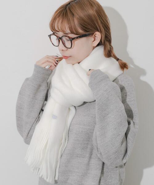 SMELLY(スメリー)の「ソフトボリュームマフラー(マフラー・レディース・グレー/チャコールグレー/ライトブルー/ホワイト/ベージュ・-)」の9枚目の写真