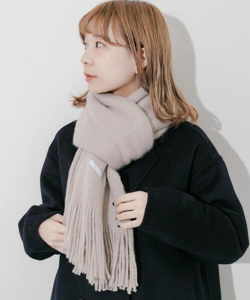 SMELLY(スメリー)の「ソフトボリュームマフラー(マフラー・レディース・グレー/チャコールグレー/ライトブルー/ホワイト/ベージュ・-)」の19枚目の写真