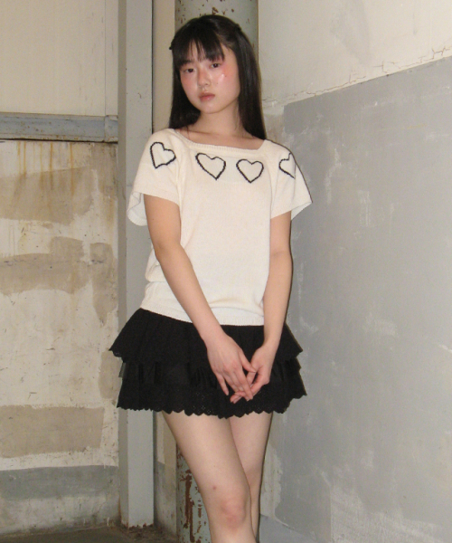 RONRON(ロンロン)の「HEART LINE SHORT SLEEVE KNIT IVORY(ニット/セーター・レディース・その他・FREE)」の2枚目の写真