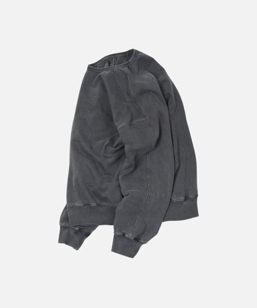 FRIZMWORKS(フリズムワークス)の「OG PIGMENT DYEING SWEATSHIRT 003 _ CHARCOAL(スウェット・メンズ・その他・X-LARGE/SMALL/MEDIUM/LARGE)」の2枚目の写真