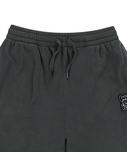 Wacky WiLLy(ワッキーウィリー)の「シュムワッペンフラッフィーワイドパンツチャコール(スウェットパンツ・レディース・その他・MEDIUM/LARGE/X-LARGE/SMALL)」の4枚目の写真