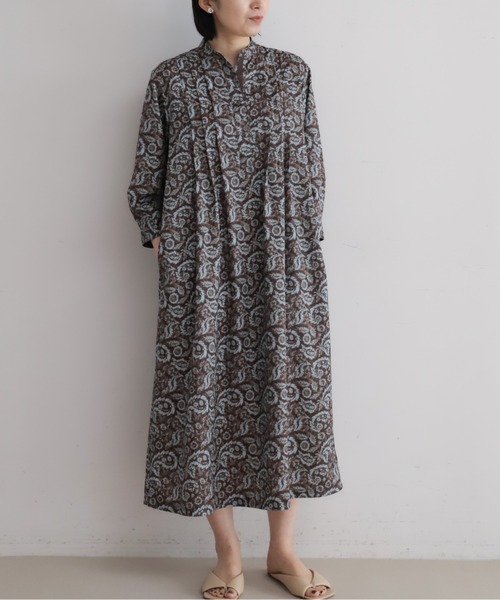 NOMBRE IMPAIR（ノンブルアンペール）の「ペイズリーPT　スタンドネックワンピース（ワンピース・レディース・ネイビー/ブラウン・FREE）」の4枚目の写真