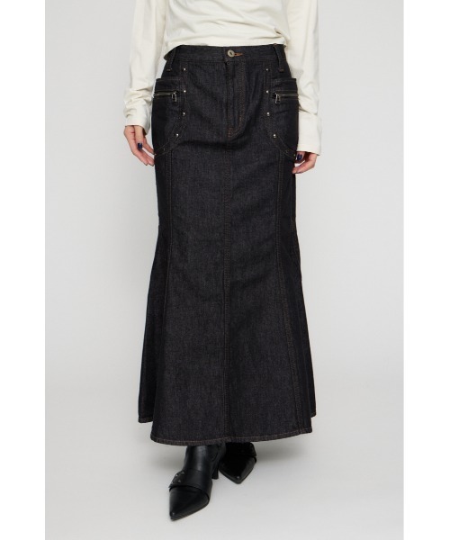 LAGUA GEM(ラグアジェム)の「STUDS POCKET DENIM スカート(デニムスカート・レディース・ブルー/ブラック・X-SMALL/SMALL/MEDIUM)」の2枚目の写真