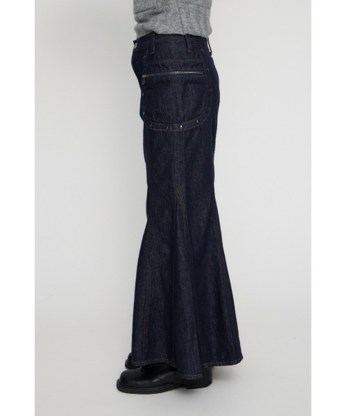 LAGUA GEM(ラグアジェム)の「STUDS POCKET DENIM スカート(デニムスカート・レディース・ブルー/ブラック・X-SMALL/SMALL/MEDIUM)」の9枚目の写真