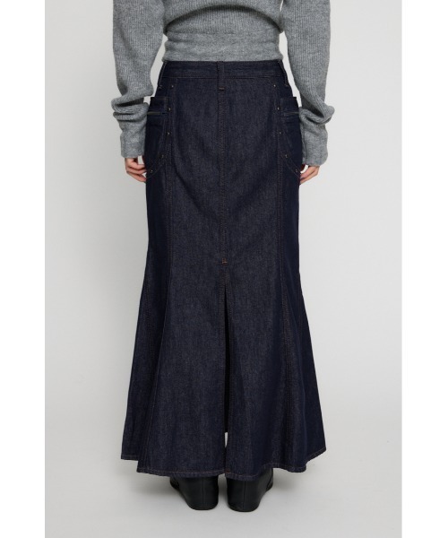 LAGUA GEM(ラグアジェム)の「STUDS POCKET DENIM スカート(デニムスカート・レディース・ブルー/ブラック・X-SMALL/SMALL/MEDIUM)」の10枚目の写真