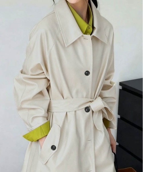 AMELY(エミリー)の「ヴィンテージ レザー調ジャケット(テーラードジャケット・レディース・ブラック/ブラウン/ベージュ・フリー)」の3枚目の写真