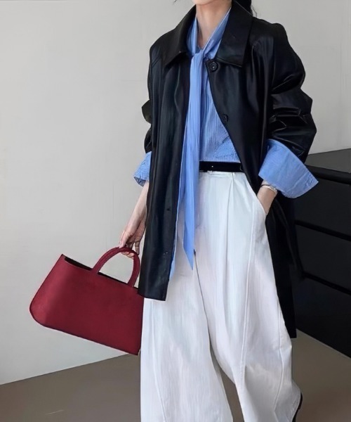 AMELY(エミリー)の「ヴィンテージ レザー調ジャケット(テーラードジャケット・レディース・ブラック/ブラウン/ベージュ・フリー)」の4枚目の写真