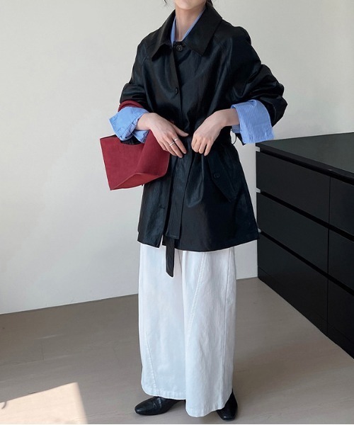 AMELY(エミリー)の「ヴィンテージ レザー調ジャケット(テーラードジャケット・レディース・ブラック/ブラウン/ベージュ・フリー)」の5枚目の写真