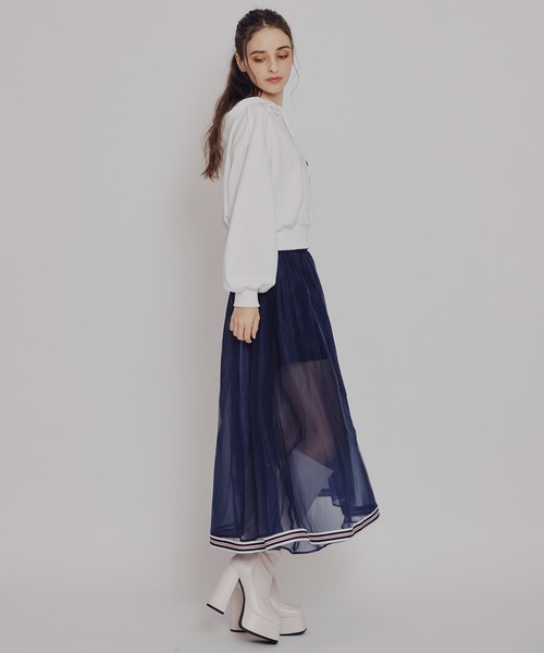 REDYAZEL（レディアゼル）の「［FILA×REDYAZEL］サガラロゴコンパクトフーディ（パーカー・レディース・ライトグレー/ネイビー/オフホワイト・FREE）」の21枚目の写真