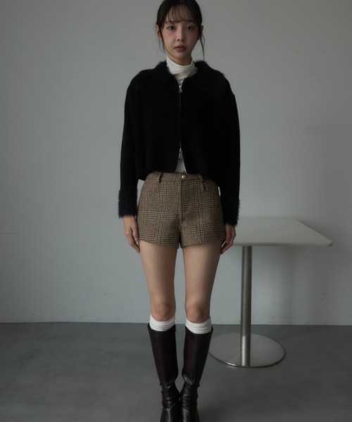 Nadana(ナダナ)の「チェック柄ショートパンツ(その他パンツ・レディース・グレー/ブラウン・MEDIUM/SMALL)」の11枚目の写真