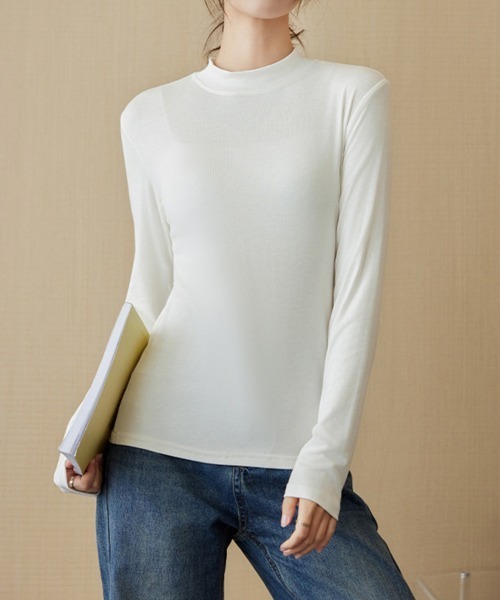 SallyLunn(サリーラン)の「あったかハイネックストレッチトップス(その他トップス・レディース・ホワイト/ベージュ/ブラック/グレー・MEDIUM/LARGE)」の13枚目の写真