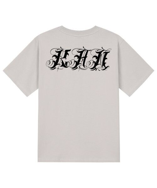 KAN6312(カン6312)の「KTC0098 チカノレタリング 半袖Tシャツ - ベージュ(Tシャツ/カットソー・メンズ・その他・SMALL/MEDIUM/X-LARGE/LARGE)」の1枚目の写真