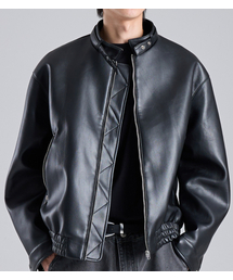 BUTTON SEOUL（ボタンソウル）の「Vegan Leather Neck Webbing Point Biker Jacket (Black)（ライダースジャケット・メンズ）」