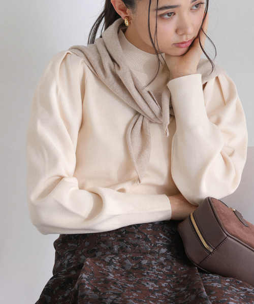 La TOTALITE(ラトータリテ)の「【洗える】ウォッシャブルギャザースリーブプルオーバー(ニット/セーター・レディース・レッド/ホワイト/チャコールグレー/ブラック・FREE)」の1枚目の写真