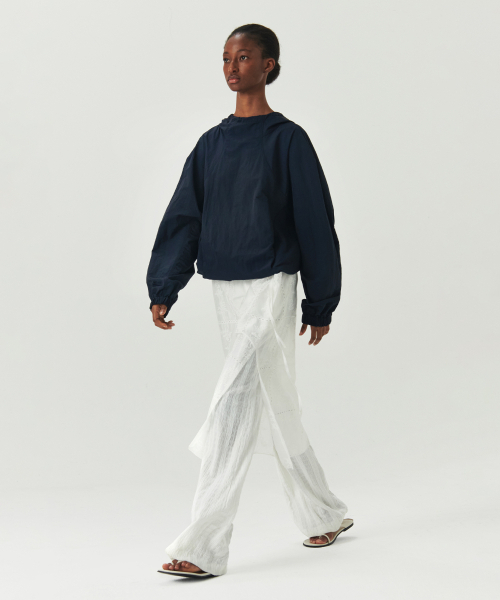 LEVAR（レバー）の「Layered Slim Boots Cut Pants - White（スウェットパンツ・レディース・その他・LONG/SHORT）」の3枚目の写真