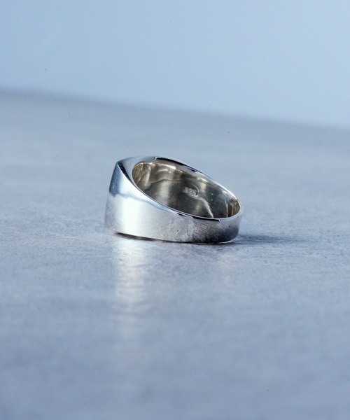 MAISON CLUB(メゾンクラブ)の「【MAISON CLUB】Silver925 KAY Ring /Various Stone Series/カイリング シルバー925(リング・メンズ・グリーン系1/ブルー/ブルー系4/ブラック/ブルー系その他2/ブルー系その他3/サックスブルー/マルチ/ホワイト/グリーン/ブラウン/レッド/グリーン系その他2/イエロー/ベージュ・17/ 19/21)」の19枚目の写真