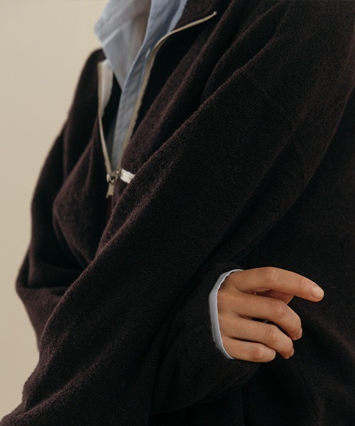 CREDONA（クレドナ）の「WOOL PILE HALF ZIP TOP/ウールパイルハーフジップトップ（Tシャツ/カットソー・レディース・グレー/ライトブルー/ボルドー・FREE）」の16枚目の写真