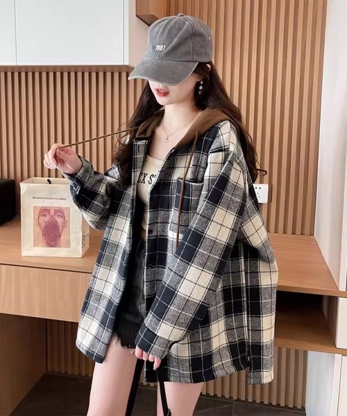 Miniministore（ミニミニストア）の「チェックフードシャツ レイヤード風シャツ（シャツ/ブラウス・レディース・ブラウン/ネイビー・FREE）」の22枚目の写真