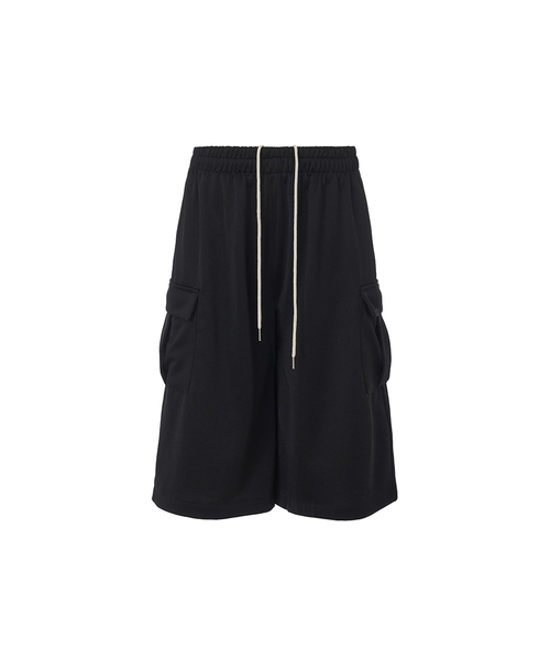 A.R.U(エイアールユー)の「CARGO HALF PANTS(その他パンツ・レディース・ブラック/レッド/カーキ/PINK・FREE)」の2枚目の写真