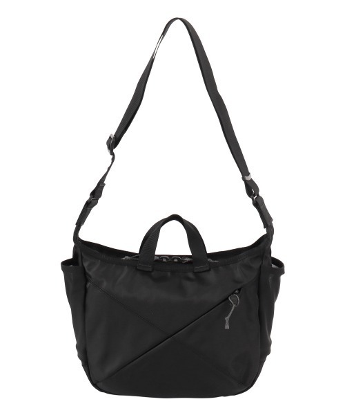 Samsonite Red（サムソナイトレッド）の「【SAMSONITE RED/サムソナイトレッド】 SAC'S BAR別注 バイアスジャック4D 2WAY SHOULDERBAG S（ショルダーバッグ・メンズ・ブラック・FREE）」の4枚目の写真