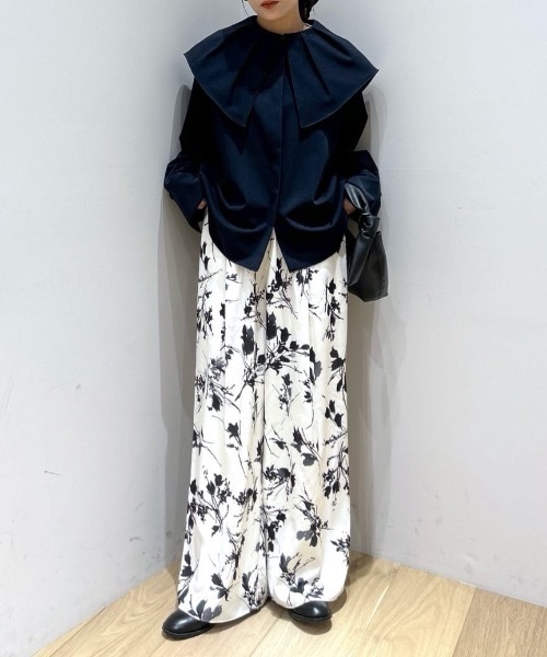 STYLEMIXER(スタイルミキサー)の「フラワープリントリラックスパンツ(その他パンツ・レディース・ホワイト/ブラック・SMALL/MEDIUM)」の22枚目の写真