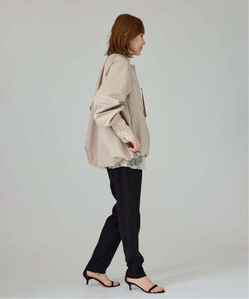 VERMEIL par iena(ヴェルメイユパーイエナ)の「LIMONTA コクーンジャケット(ノーカラージャケット・レディース・ネイビー/ベージュ・FREE)」の5枚目の写真