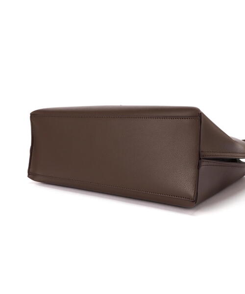 NATURAL BEAUTY BASIC（ナチュラルビューティーベーシック）の「◇エブリデイラージトートバッグ（トートバッグ・レディース・グレー/ブラック/ダークブラウン・ﾌﾘ-）」の12枚目の写真