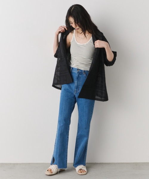 Unitage(ユニテージ)の「スクエア刺繍シアージャケット(その他アウター・レディース・ホワイト/ブラック・FREE)」の10枚目の写真