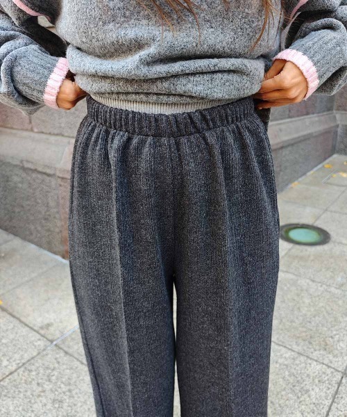 esutoreja（エストレジャ）の「TRイージーワイドパンツ（スラックス・レディース・チャコール/ベージュ・FREE）」の3枚目の写真